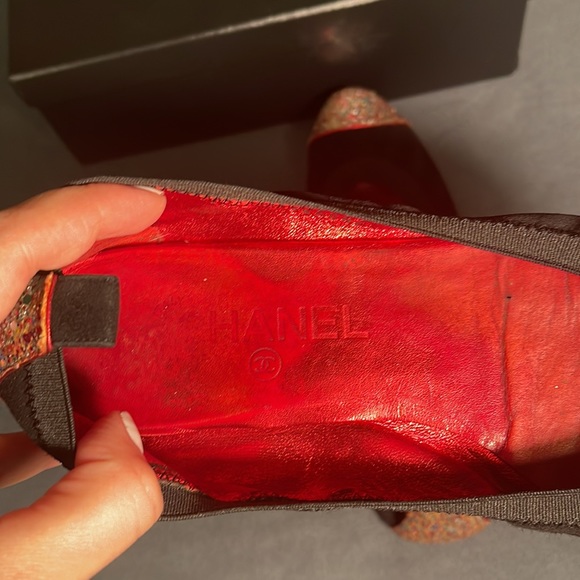 Chanel Limited Edition Glitter Ballet Flats - Picture 11 of 17